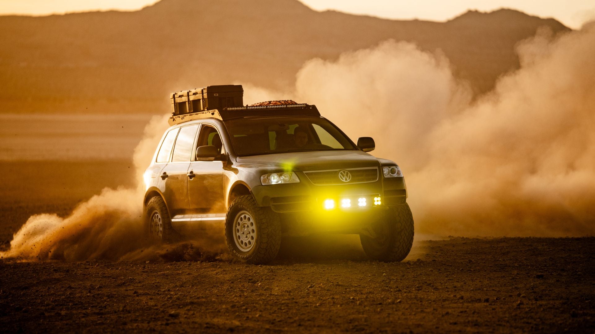 The Rammstein (2003-2010 Porsche Cayenne / Volkswagen Touareg) - Sherpa Equipment Company