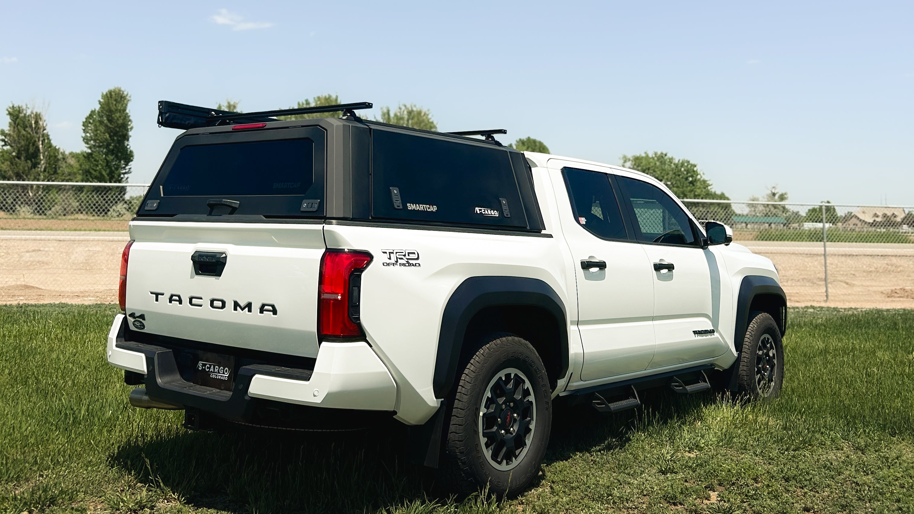 Roof Track Load Bar System (Pair) - Sherpa Equipment Company
