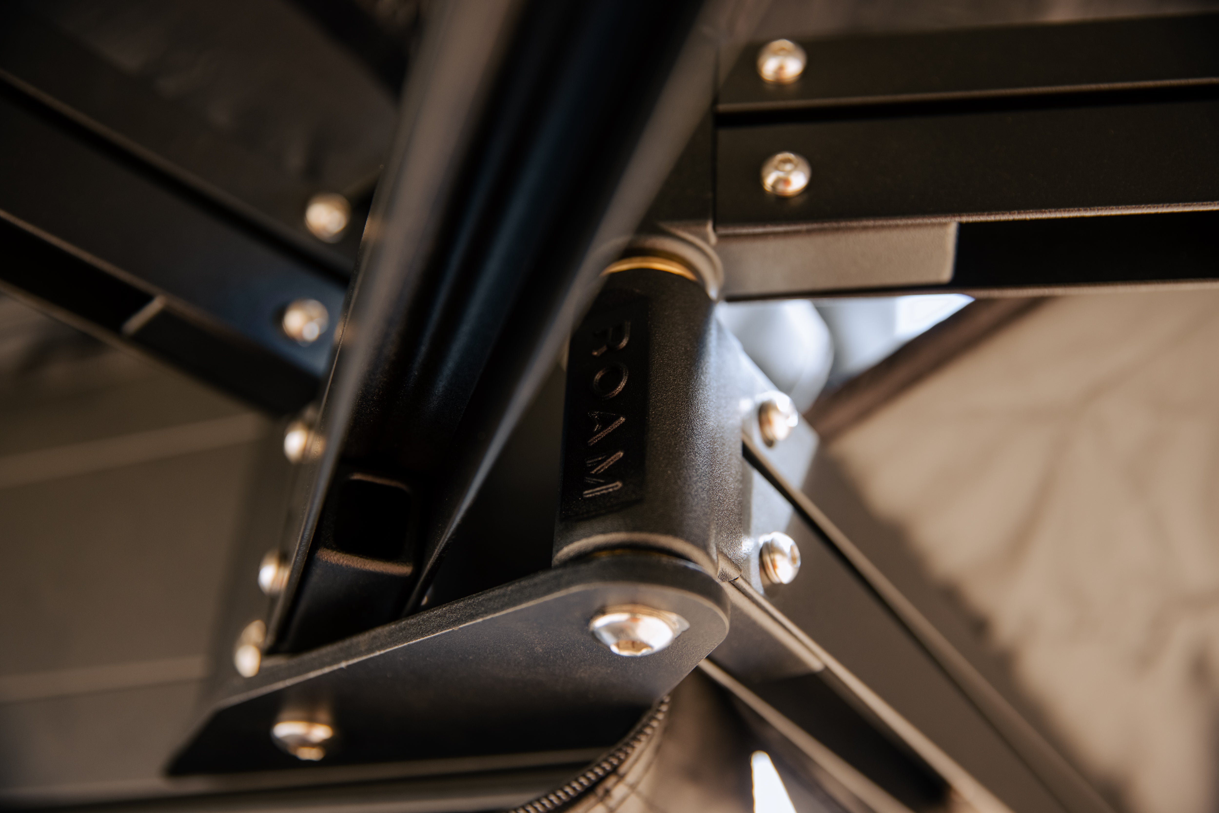 ROAM ARC 270 Awning - Sherpa Equipment Company