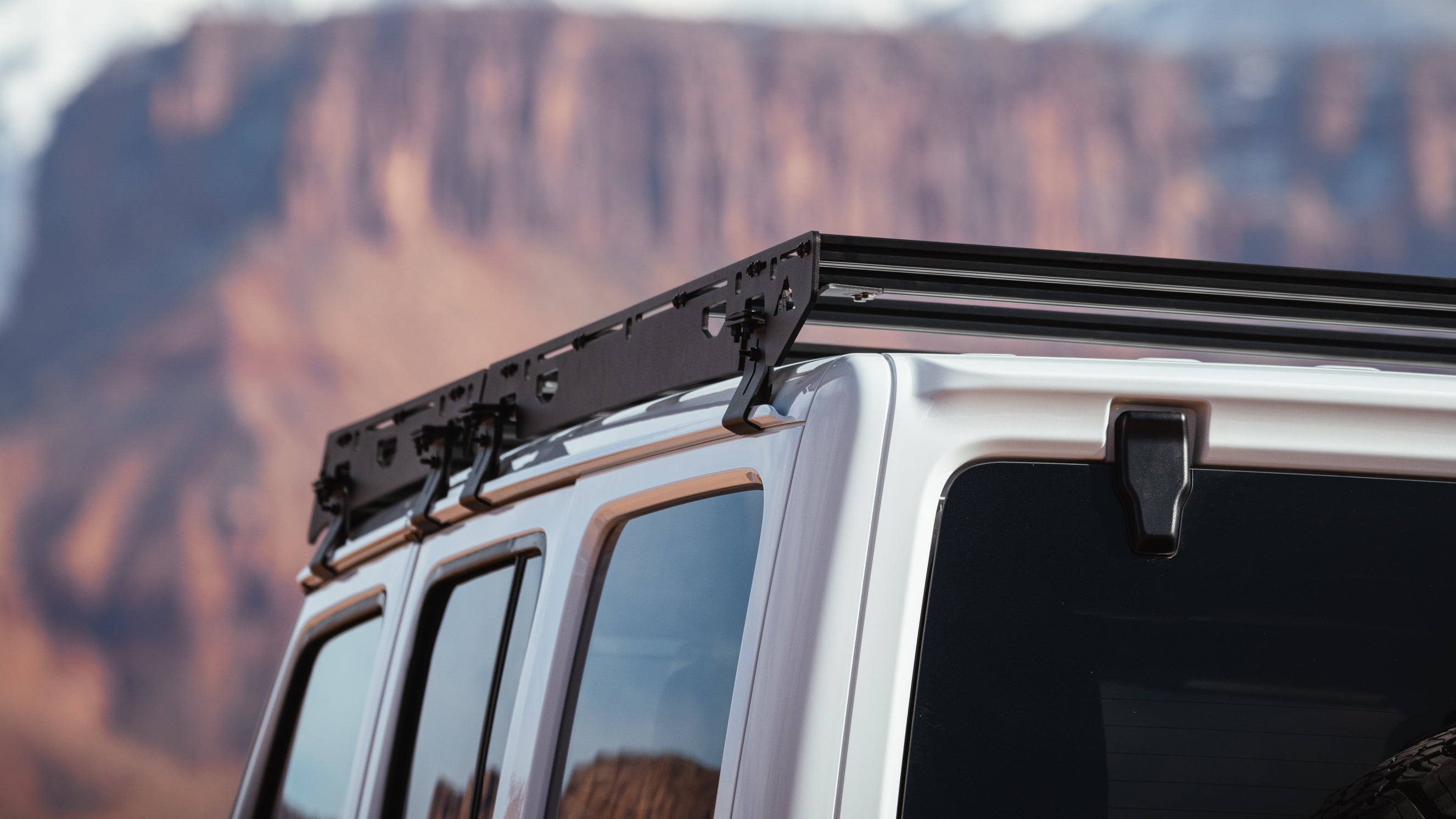 The Starlight (Jeep Wrangler JL Roof Rack)